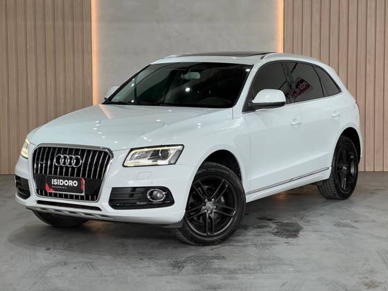 AUDI Q5 2.0 TFSI AMBIENTE 16V 225CV GASOLINA 4P AUTOMÁTICO AUDI Q5 2.0 TFSI AMBIENTE 16V 225CV GASOLINA 4P AUTOMÁTICO